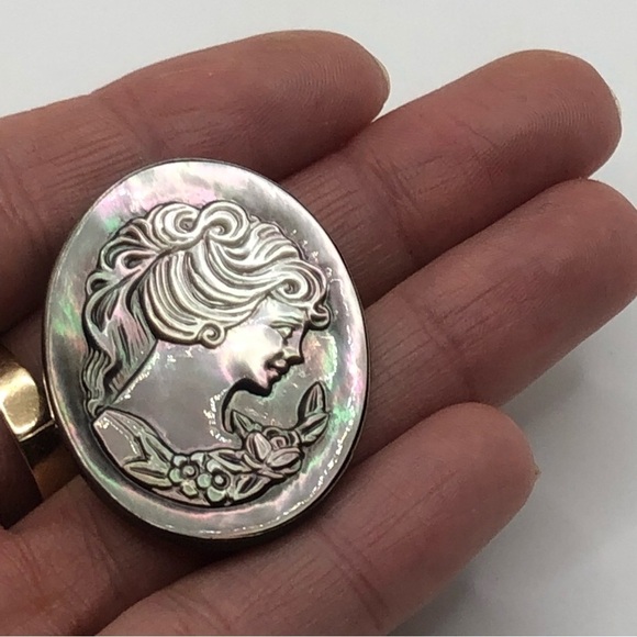 Vtg Sterling Abalone Carved Shell Cameo Brooch 1.6” - Picture 3 of 5